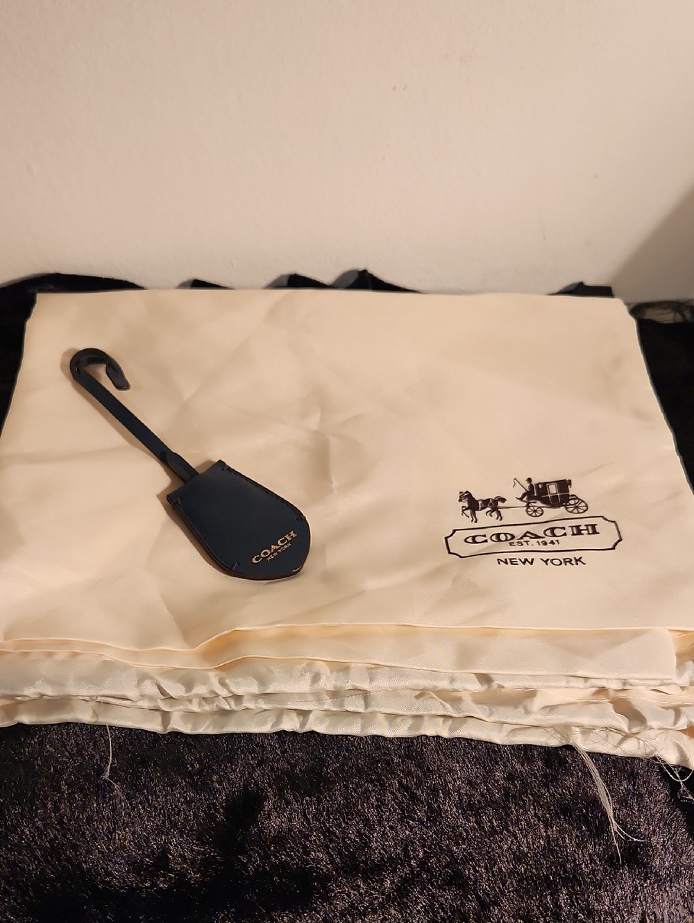 Coach Navy Leather Hang Tag with Coach Dust Bag